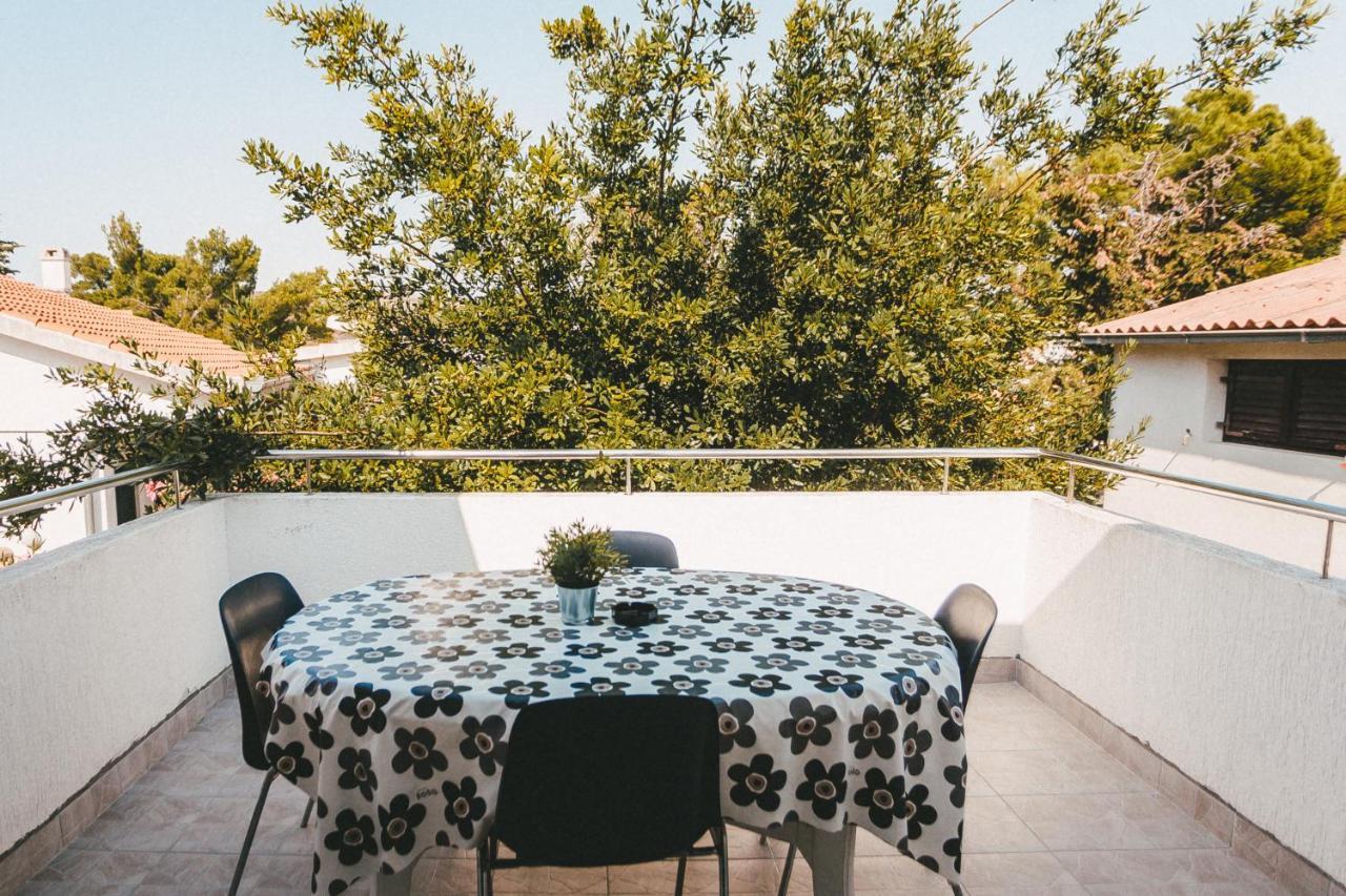 Apartmani Males Rogoznica  Dış mekan fotoğraf
